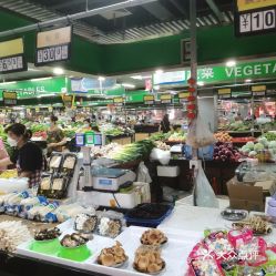 梨園農(nóng)副產(chǎn)品交易中心 連接產(chǎn)地與餐桌的綠色橋梁